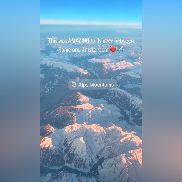 Meet your Posher, Vicki โ๏ธ๐ - Picture 7 of 17